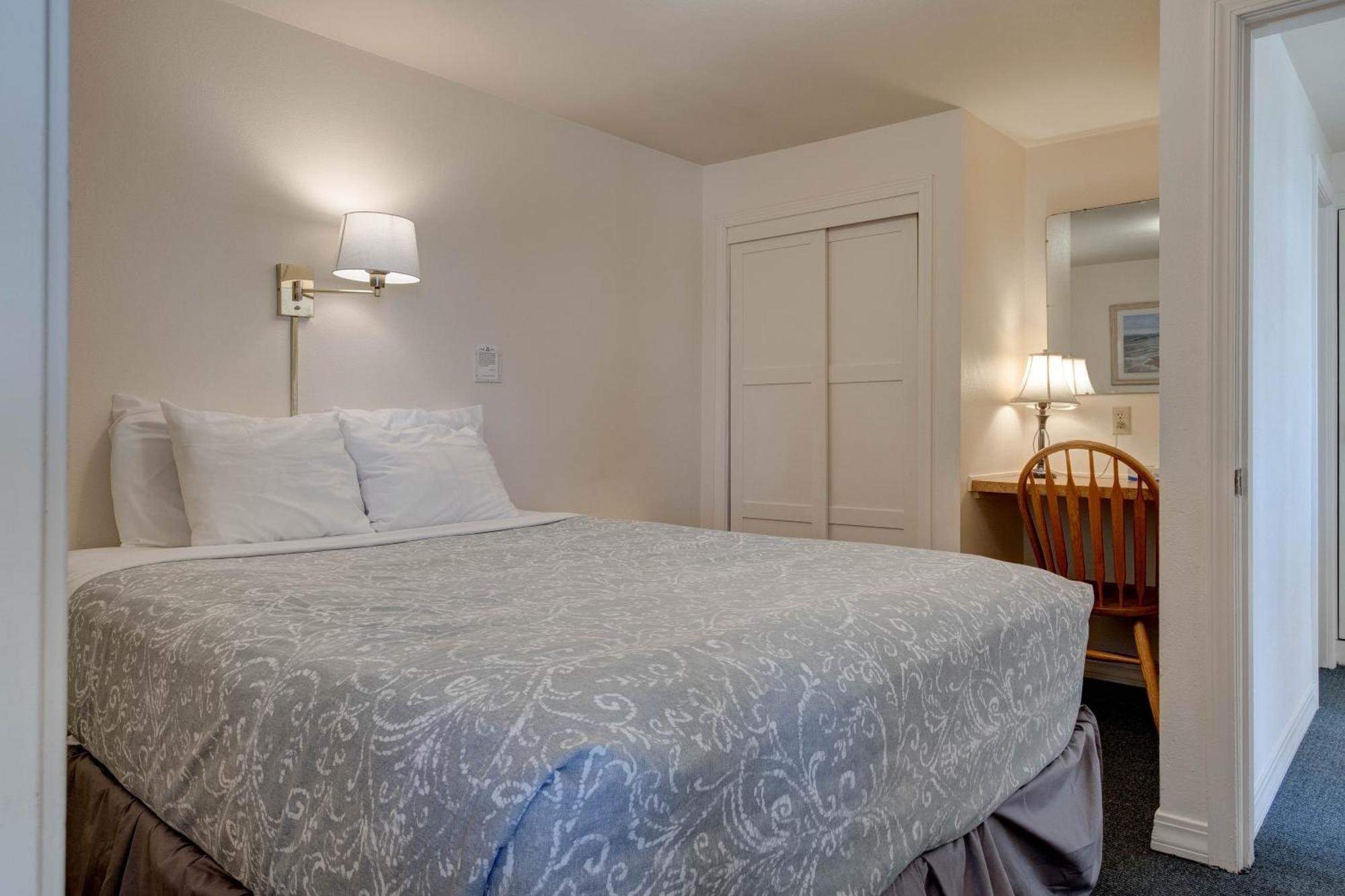 Ester Lee Oceanview Inn Lincoln City Rum bild